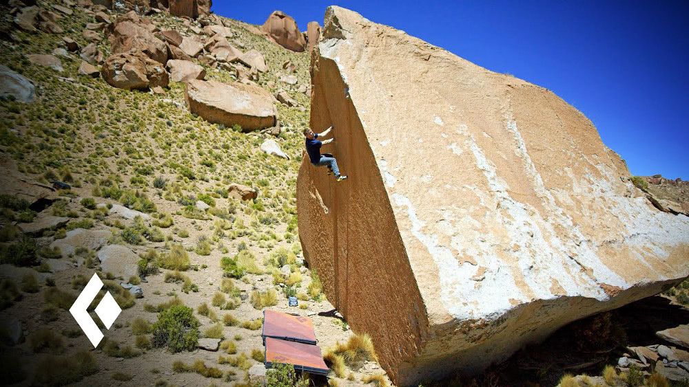 Video escalada boulder: Nalle Hukkataival en Tuzgle, la meca del boulder en Argentina